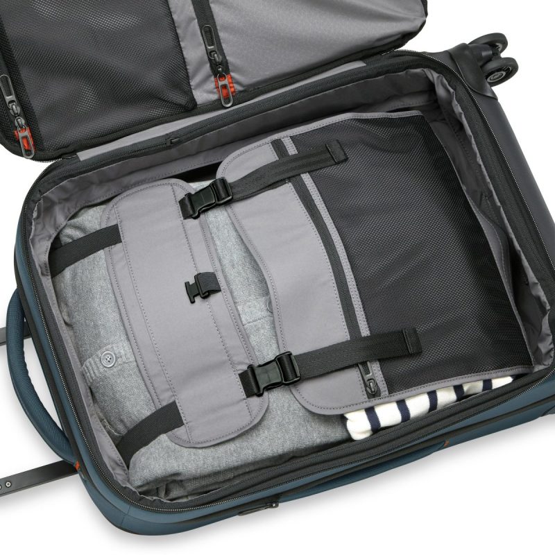 Briggs Riley ZDX 22 Carry on Expandable Spinner 19