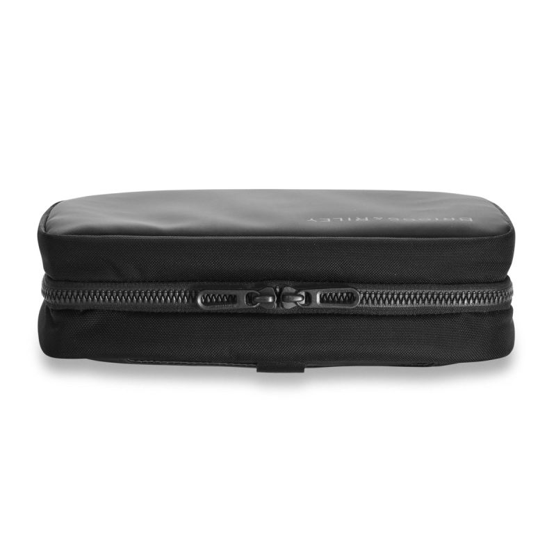 Briggs Riley ZDX Hanging Toiletry Kit 9