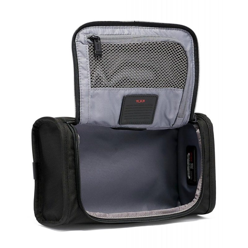 TUMI Alpha 3 Travel Kit 2