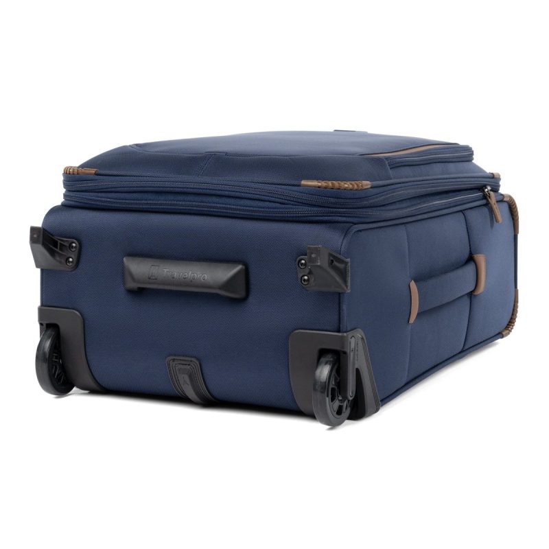 Travelpro Crew Classic Carry On Expandable Rollaboard 12