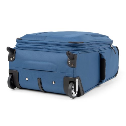 Travelpro Maxlite 5 Lightweight 22 Expandable Carry On Rollaboard 42