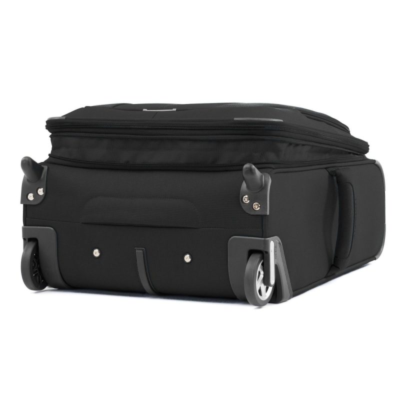 Travelpro Maxlite 5 Lightweight International Expandable Carry On Rollaboard 30